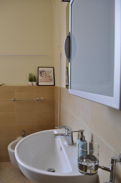 San Domenico Apartment โบโลญญา ภายนอก รูปภาพ