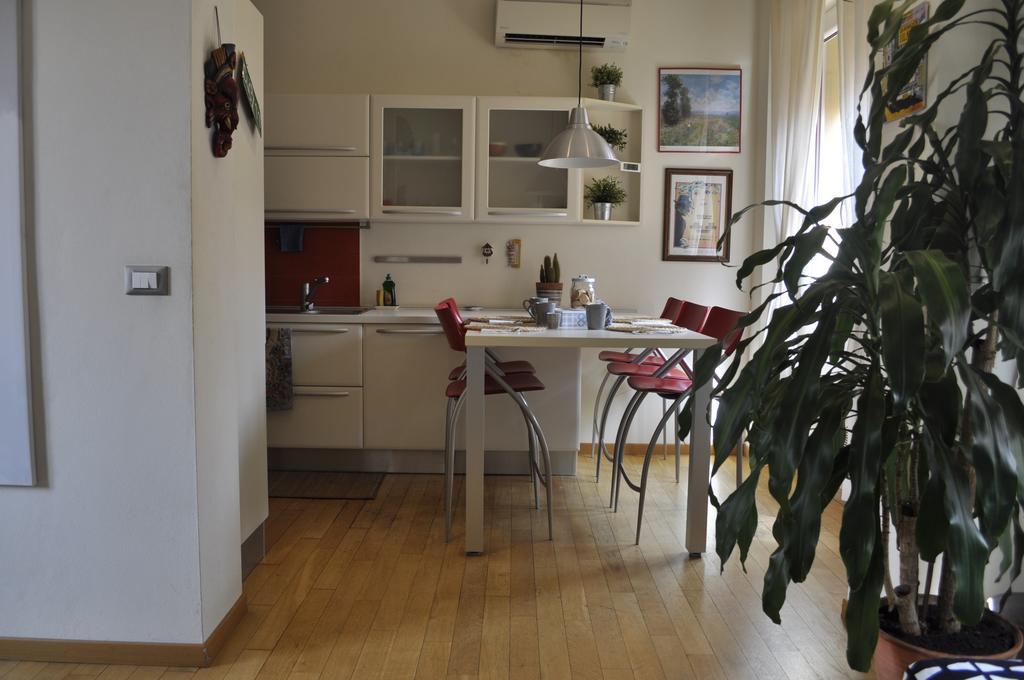 San Domenico Apartment โบโลญญา ภายนอก รูปภาพ